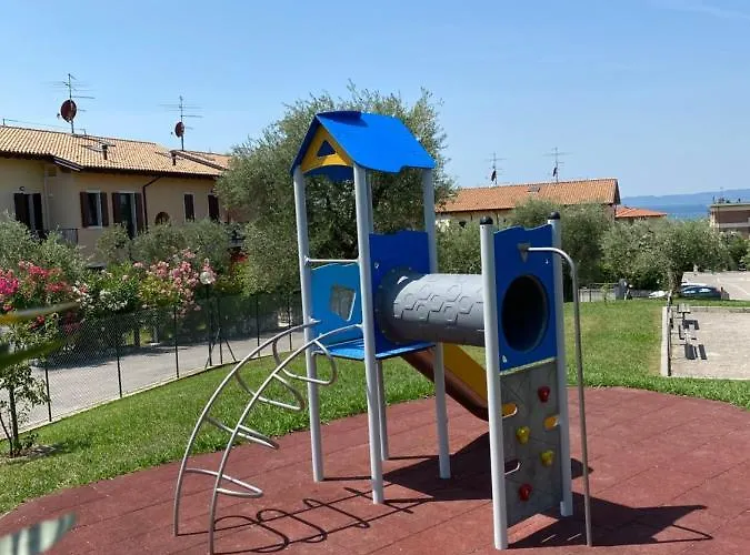 Luxury Adele Pool & Privat Whirlpool Hotell Bardolino