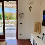 Luxury Adele Pool & Privat Whirlpool Бардолино