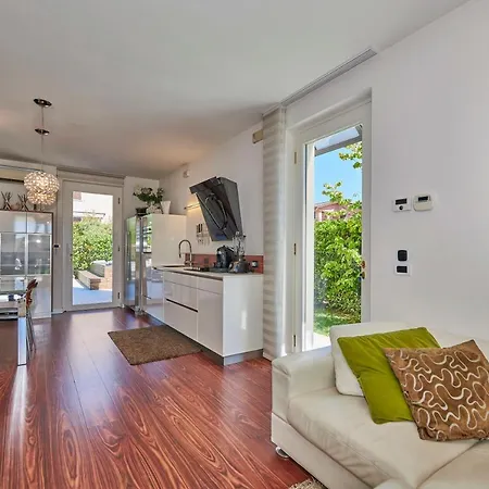 Luxury Adele Pool & Privat Whirlpool