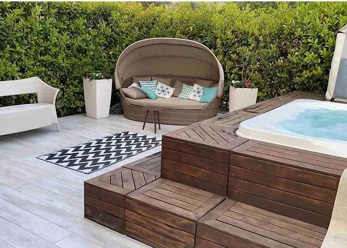 Luxury Adele Pool & Privat Whirlpool מלון *