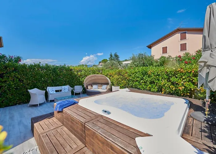 Luxury Adele Pool & Privat Whirlpool ברדולינו