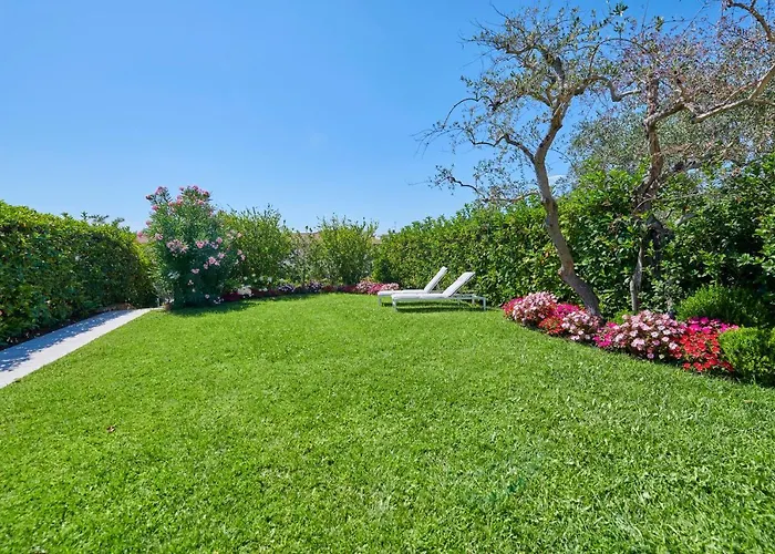 Luxury Adele Pool & Privat Whirlpool *