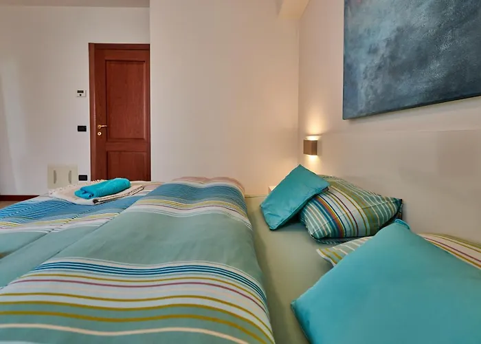 Luxury Adele Pool & Privat Whirlpool Hotel