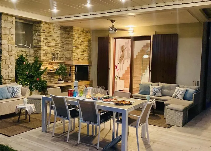 Luxury Adele Pool & Privat Whirlpool Hotel *